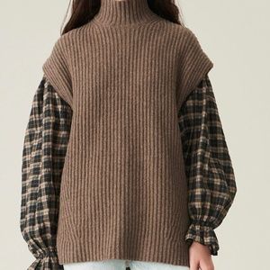 BNWT GANNI Wool Rib knit vest size S